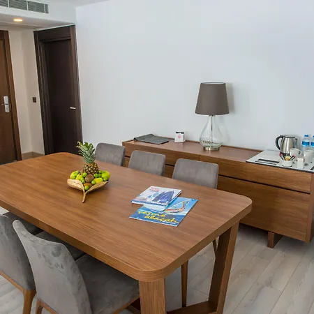 The Nowness Luxury & Adulty Only Hotel