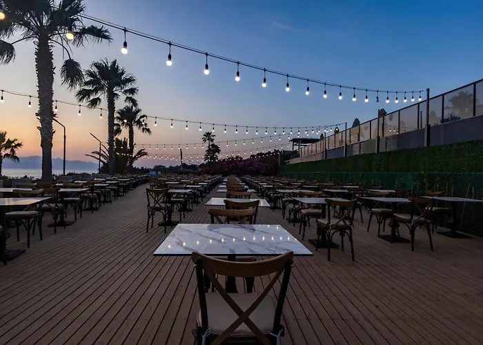 The Nowness Luxury & Adulty Only 4* Çeşme