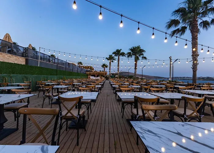 The Nowness Luxury & Adulty Only Hotel