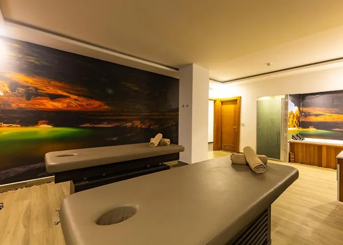 Szálloda The Nowness Luxury & Adulty Only