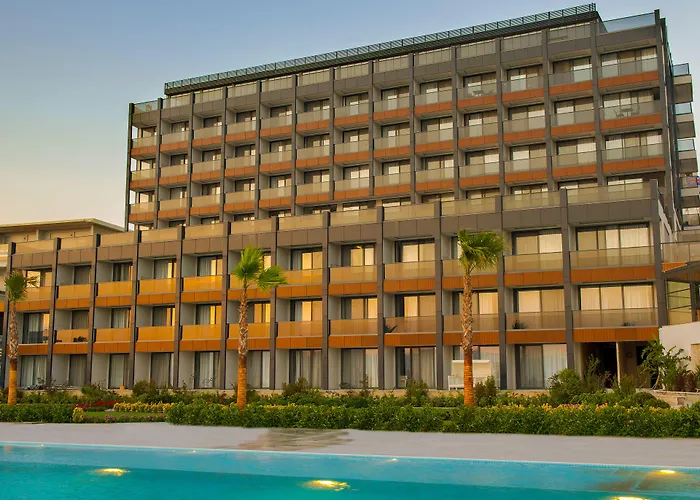 Szálloda The Nowness Luxury & Adulty Only