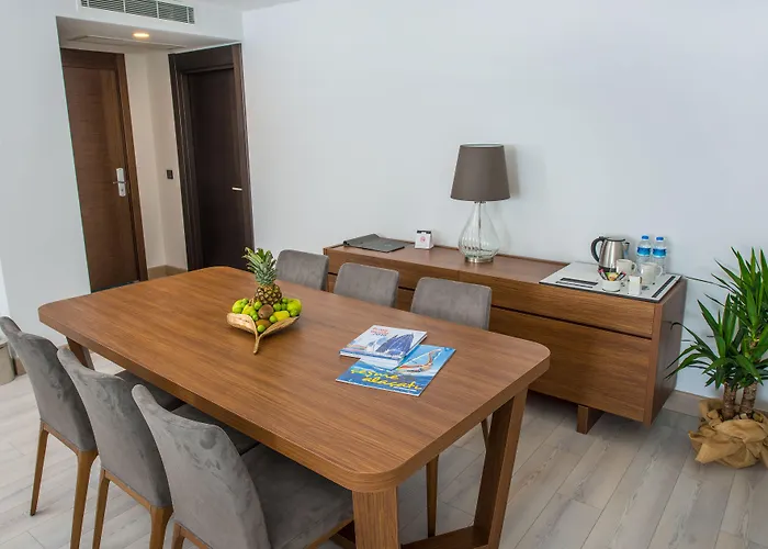 The Nowness Luxury & Adulty Only Szálloda