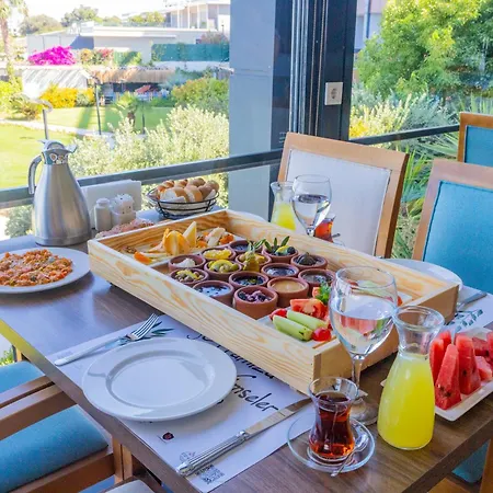 Отель The Nowness Luxury & Adulty Only Кешме