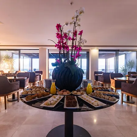 The Nowness Luxury & Adulty Only Кешме