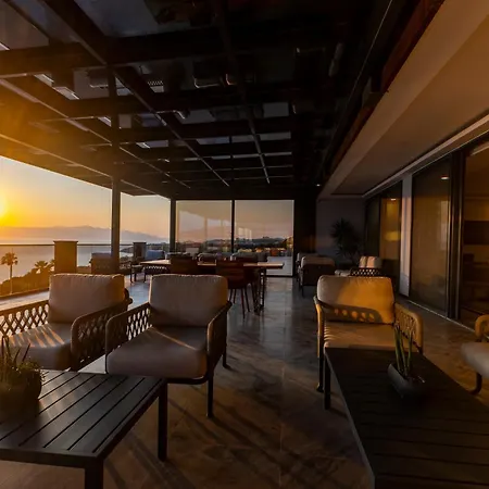 The Nowness Luxury & Adulty Only Отель 4*