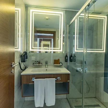 Отель The Nowness Luxury & Adulty Only