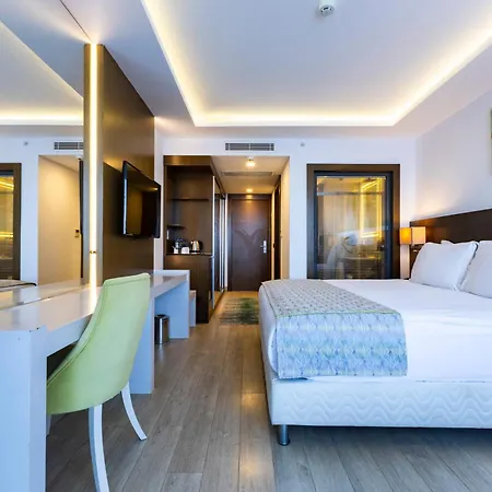 The Nowness Luxury & Adulty Only Hotel Cesme