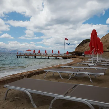 The Nowness Luxury & Adulty Only Hotel Cesme