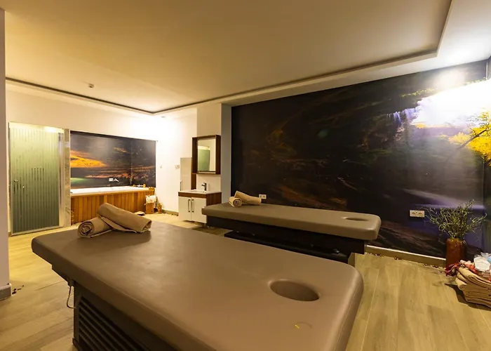 The Nowness Luxury & Adulty Only