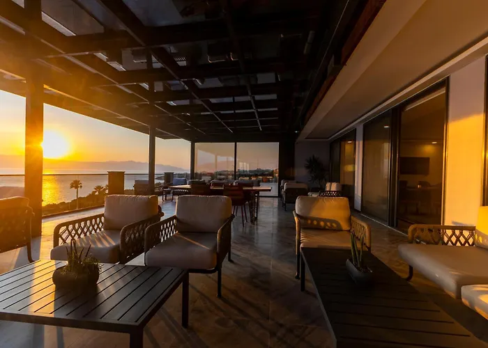 The Nowness Luxury & Adulty Only Hotel 4*